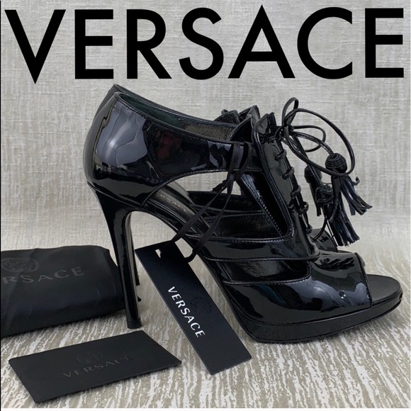 Versace Shoes - 👑 VERSACE PATENT LEATHER HEELS 💯AUTHENTIC